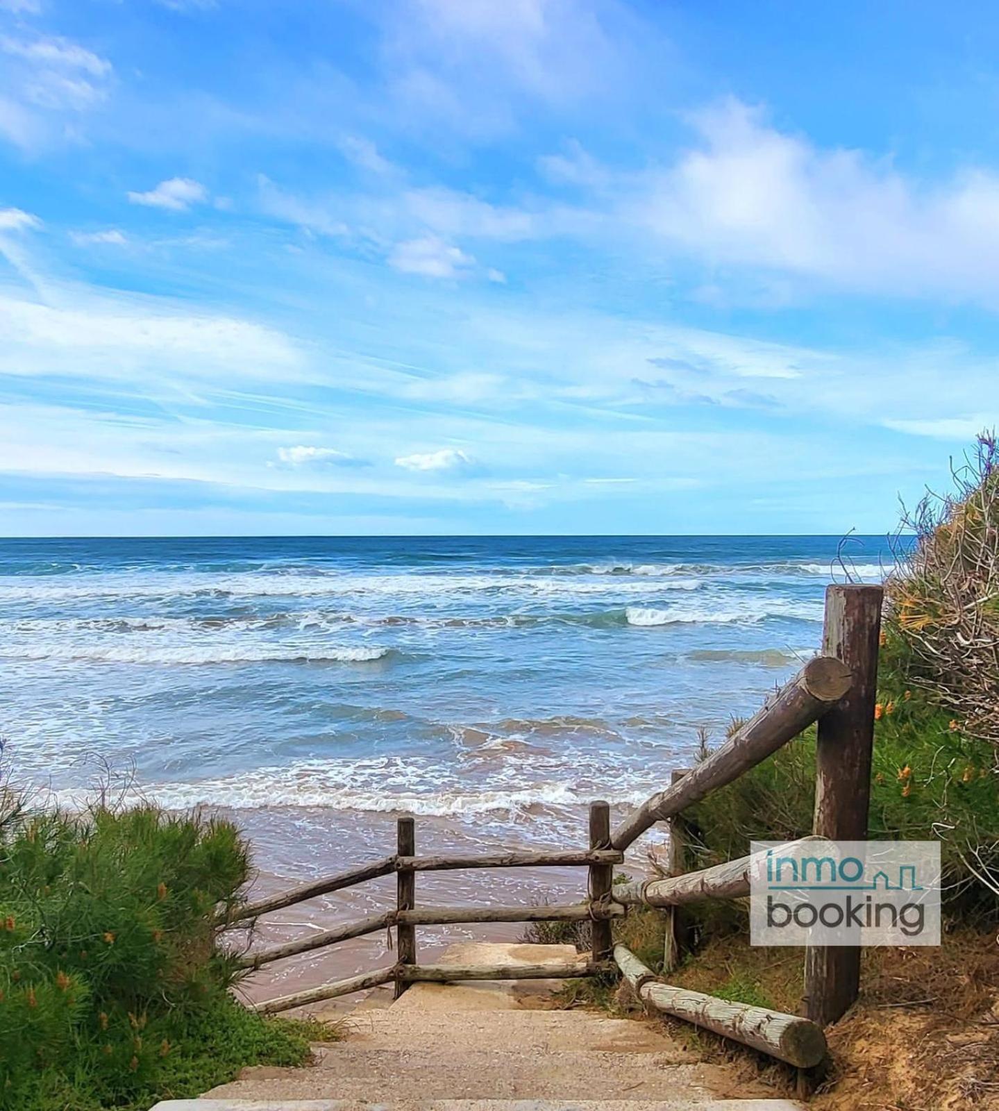 Sun Beach Cala Dorada Salou Exteriör bild